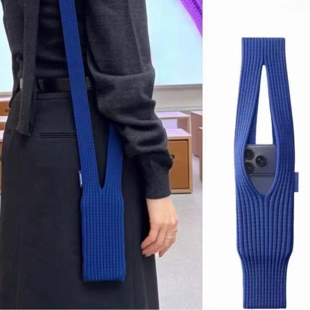 iPhone Pocket x ISSEY MIYAKE